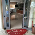 Anita Sul Lungomare 3*