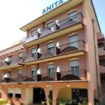 Hotel Anita Sul Lungomare 3*