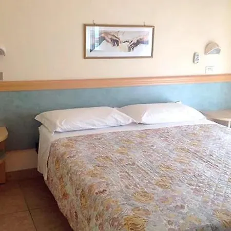 Anita Sul Lungomare 3*