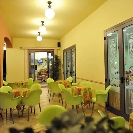 Szálloda Anita Sul Mare 3*