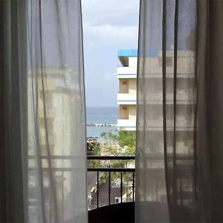 Anita Sul Lungomare 3*