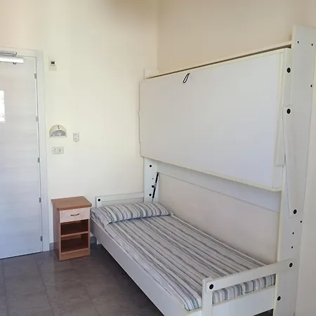 Hotel Anita Sul Lungomare 3*