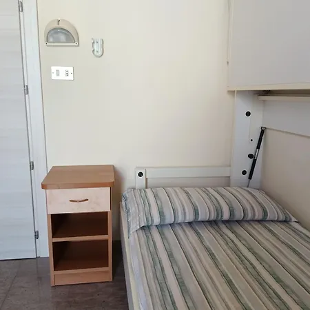 Hotel Anita Sul Lungomare 3*
