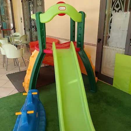 Anita Sul Lungomare 3*