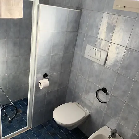 Anita Sul Lungomare 3*
