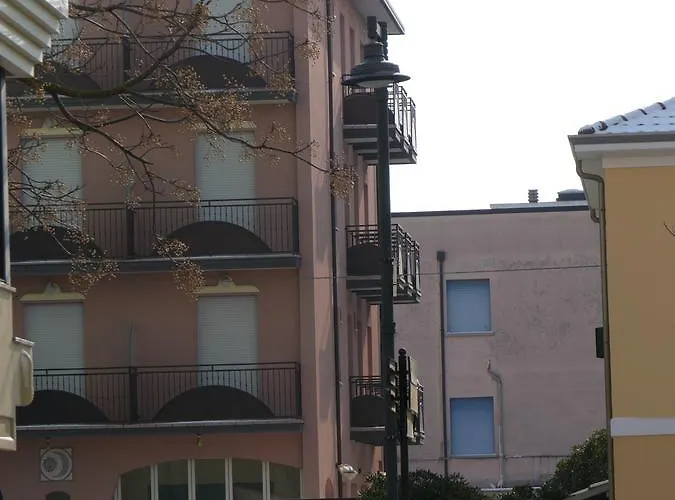 Szálloda Anita Sul Mare 3*